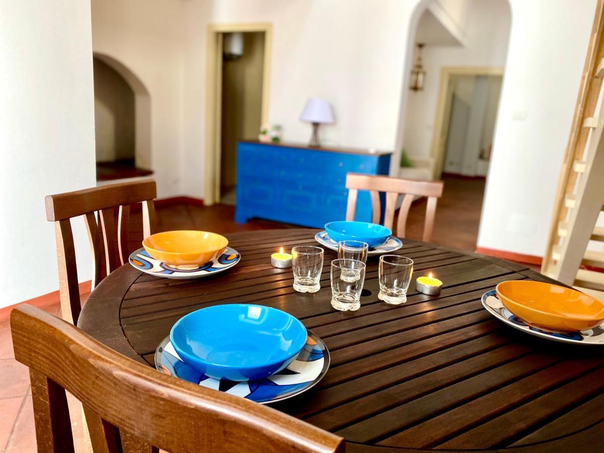Ca Strignano Suite, Typical House كاسترينيانو دل كابو المظهر الخارجي الصورة