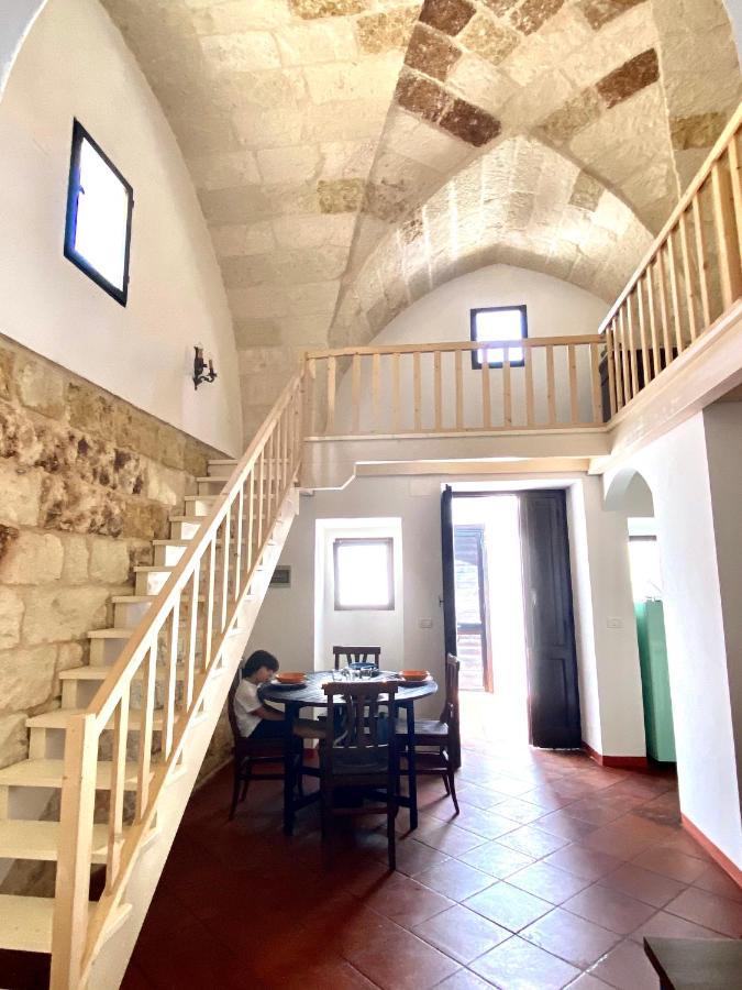 Ca Strignano Suite, Typical House كاسترينيانو دل كابو المظهر الخارجي الصورة