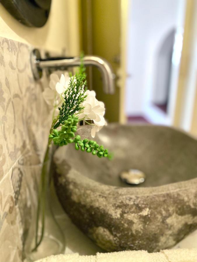Ca Strignano Suite, Typical House كاسترينيانو دل كابو المظهر الخارجي الصورة